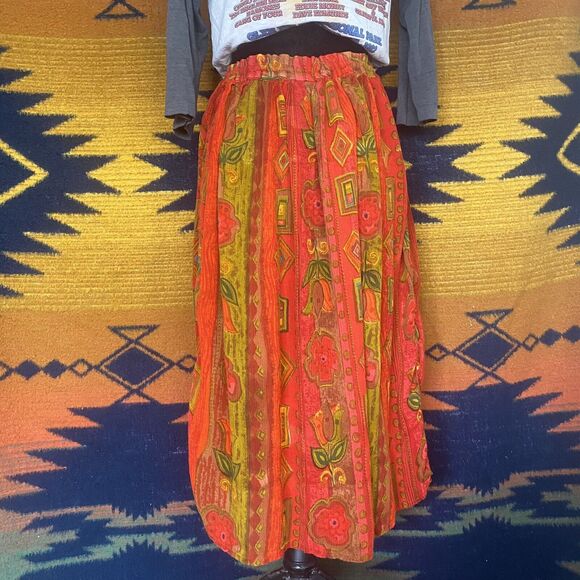 Vintage Zanana by Saraf Floral Maxi Rayon Skirt. OSFM. Tie Waist. India. - Picture 5 of 13